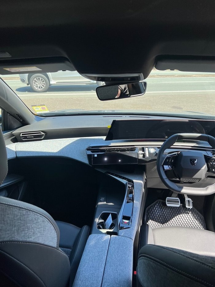 2025 Peugeot 3008 Allure e-DCS Hybrid