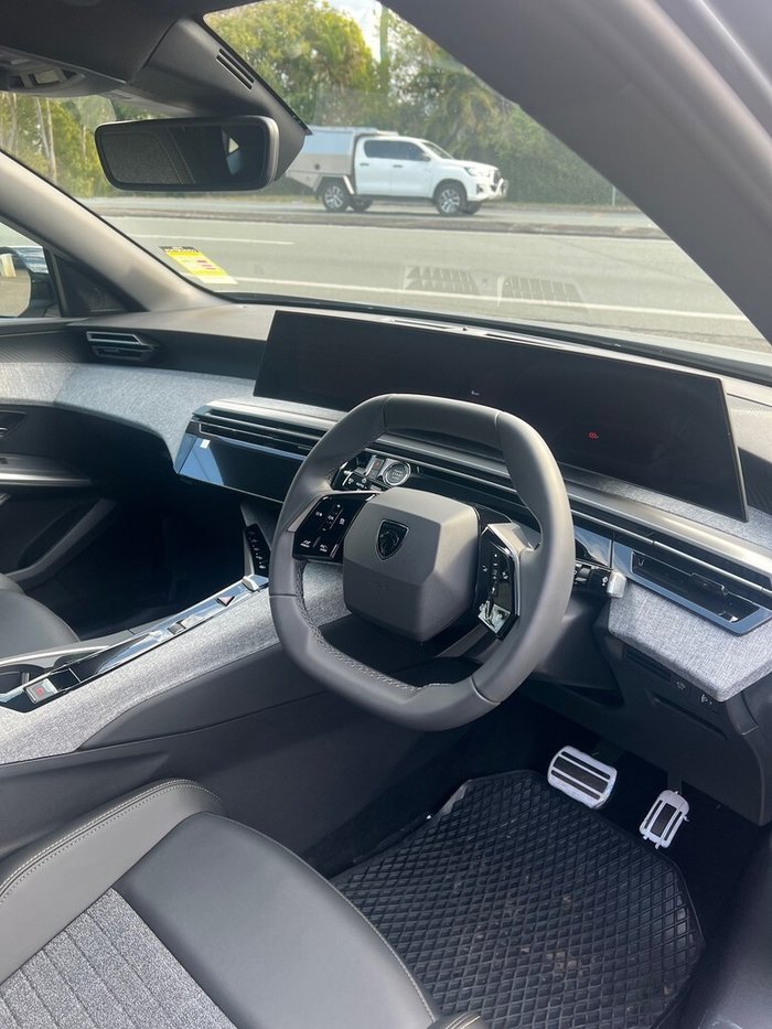 2025 Peugeot 3008 Allure e-DCS Hybrid