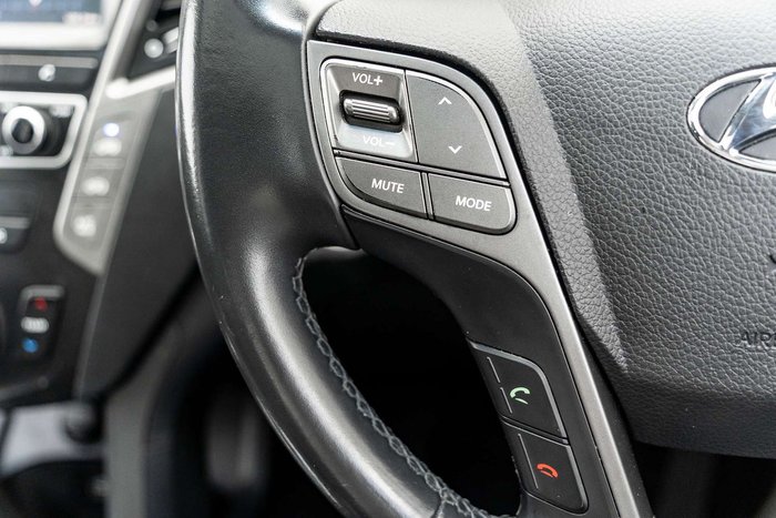 2017 Hyundai Santa Fe Highlander