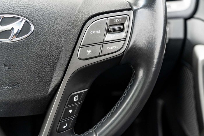 2017 Hyundai Santa Fe Highlander