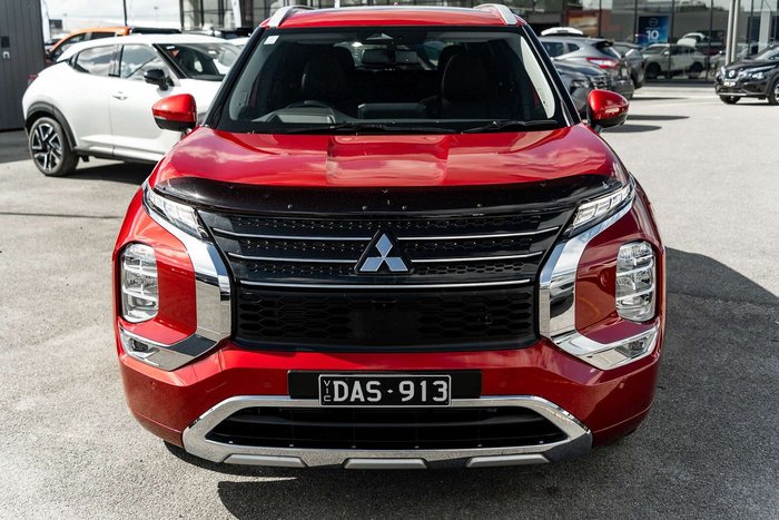 2024 Mitsubishi Outlander Exceed
