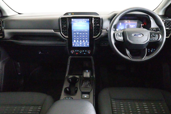 2024 Ford Everest Ambiente