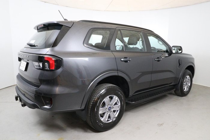 2024 Ford Everest Ambiente