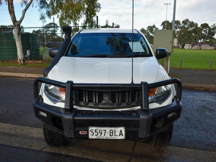 2016 Mitsubishi Triton GLX