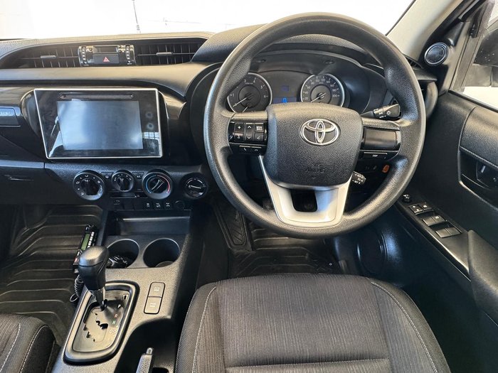 2018 Toyota Hilux SR