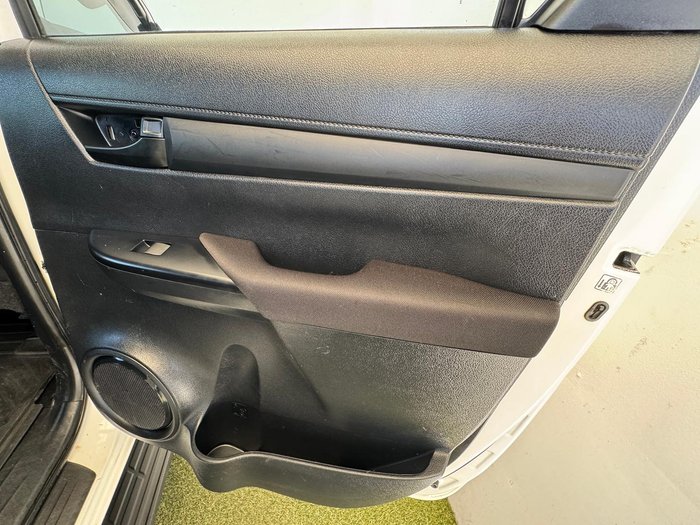 2018 Toyota Hilux SR