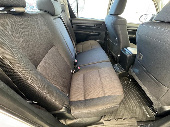 2018 Toyota Hilux SR