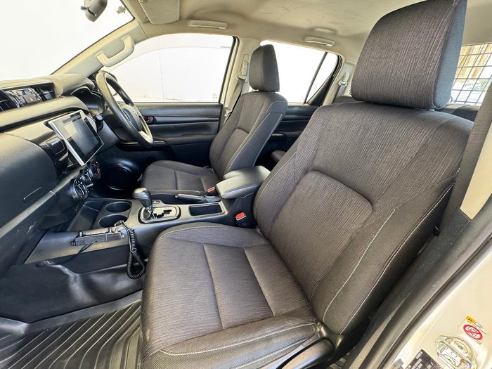 2018 Toyota Hilux SR