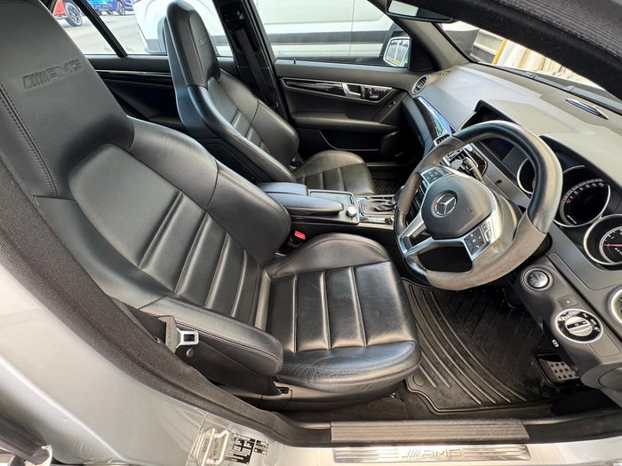 2011 Mercedes-Benz C-Class C63 AMG Performance Package Plus