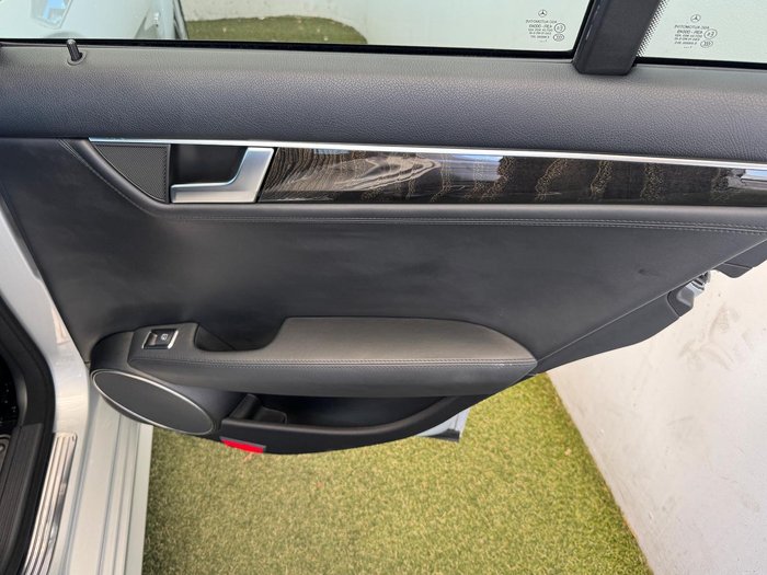 2011 Mercedes-Benz C-Class C63 AMG Performance Package Plus