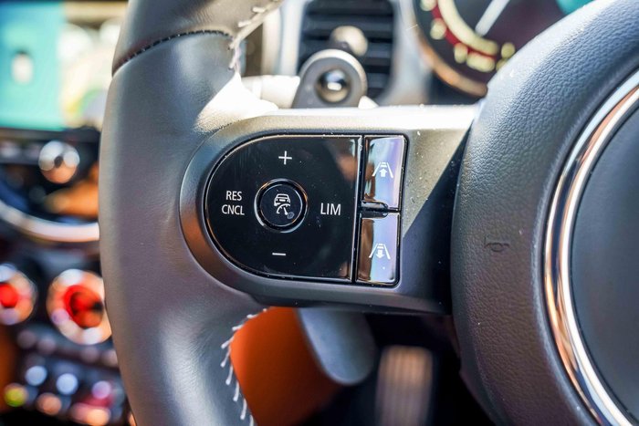 2023 MINI Hatch John Cooper Works Classic