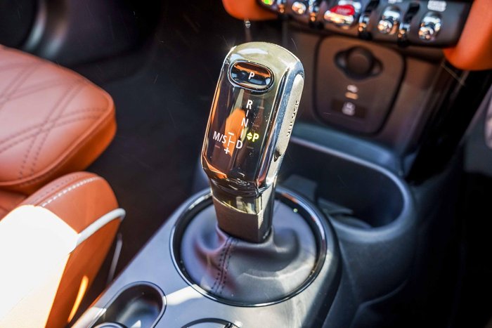 2023 MINI Hatch John Cooper Works Classic