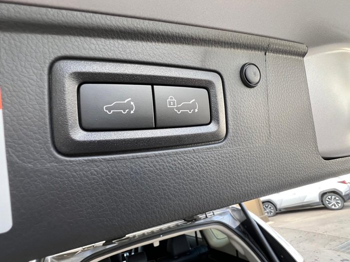 2024 Mitsubishi Pajero Sport Exceed