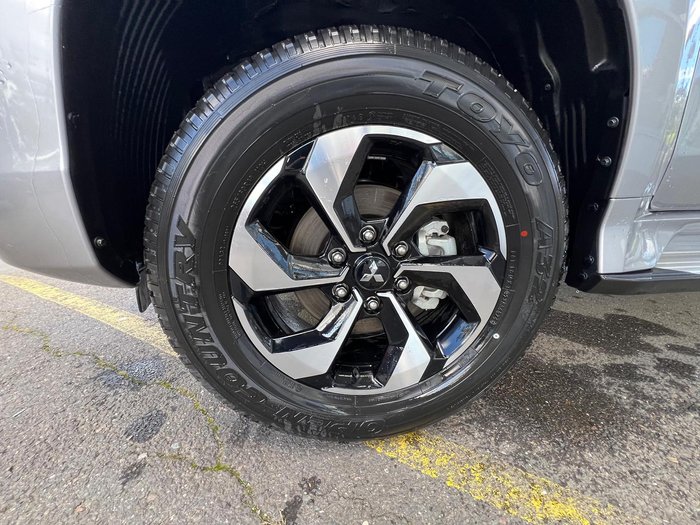 2024 Mitsubishi Pajero Sport Exceed