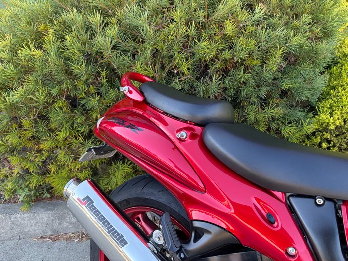 2020 Suzuki GSX1300RA (HAYABUSA) Red