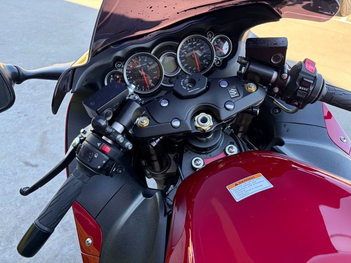 2020 Suzuki GSX1300RA (HAYABUSA) Red