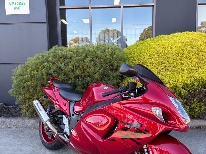 2020 Suzuki GSX1300RA (HAYABUSA) Red