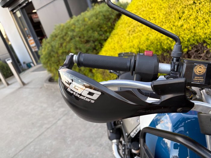 2022 Royal Enfield HIMALAYAN MID E5 Blue