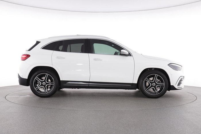 2024 Mercedes-Benz GLA-Class GLA250