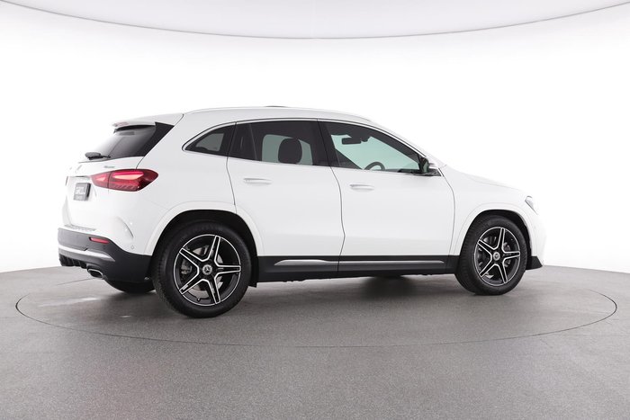2024 Mercedes-Benz GLA-Class GLA250