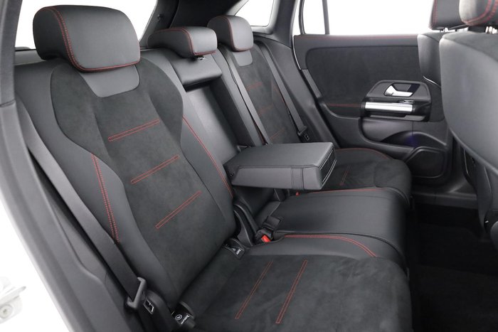 2024 Mercedes-Benz GLA-Class GLA250
