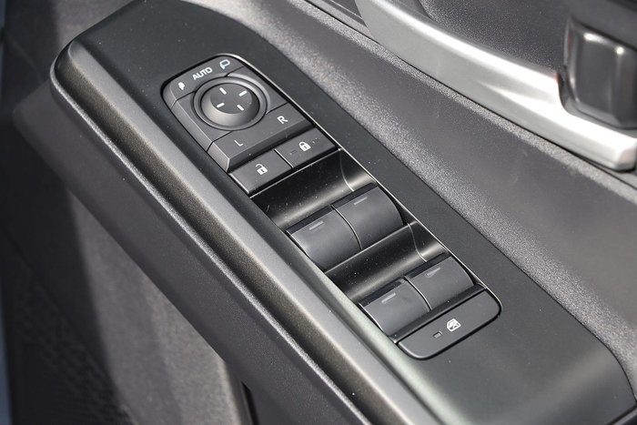 2025 Subaru Solterra AWD