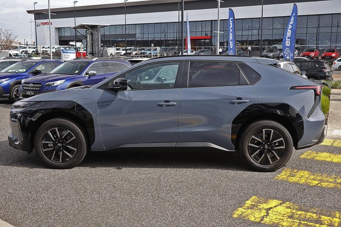 2025 Subaru Solterra AWD