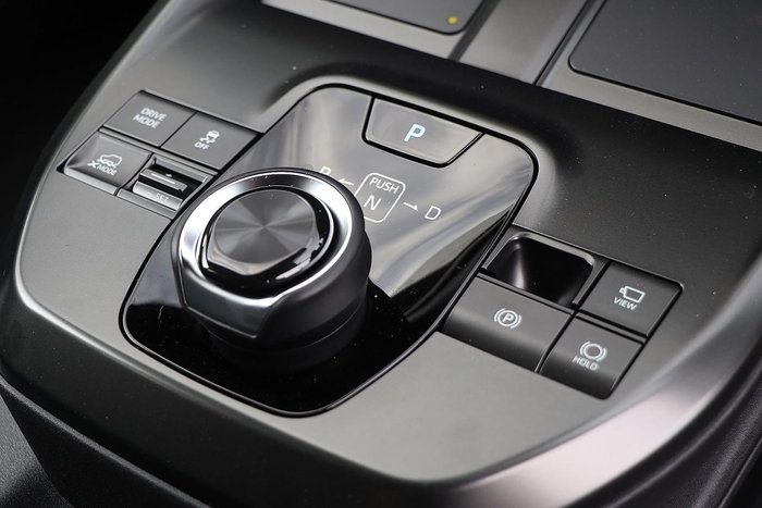 2025 Subaru Solterra AWD