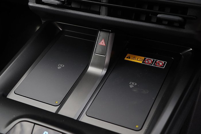 2025 Subaru Solterra AWD