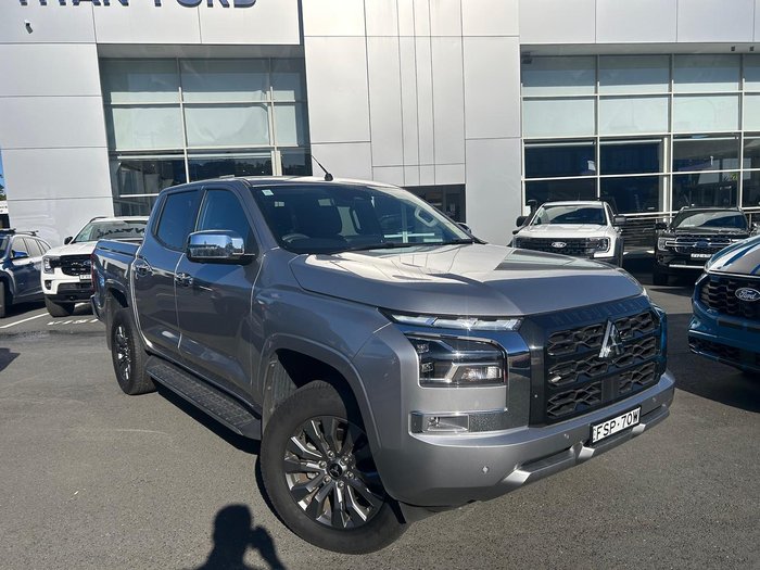 2025 Mitsubishi Triton GLS