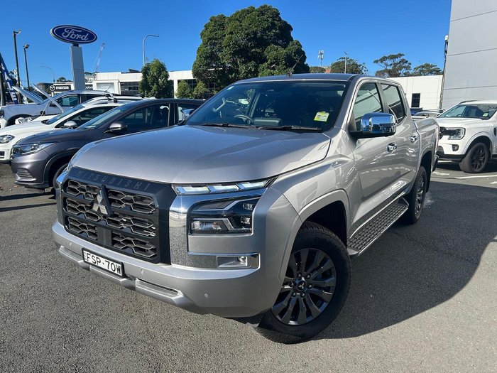 2025 Mitsubishi Triton GLS