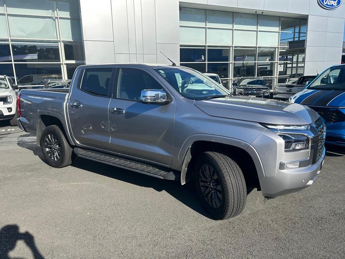 2025 Mitsubishi Triton GLS