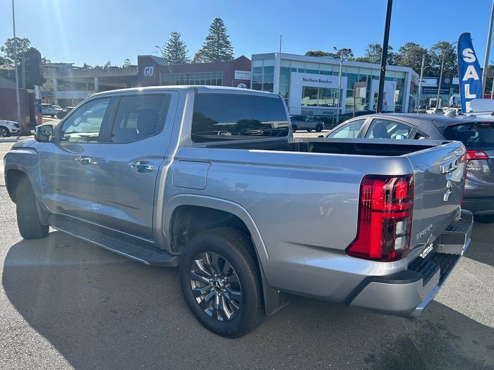 2025 Mitsubishi Triton GLS