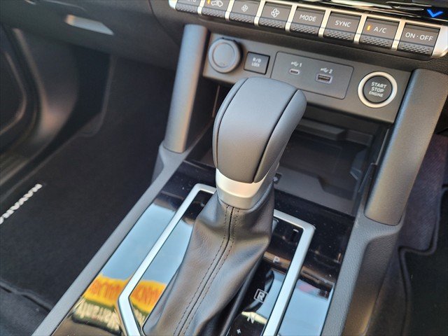 2026 Nissan Navara ST-X