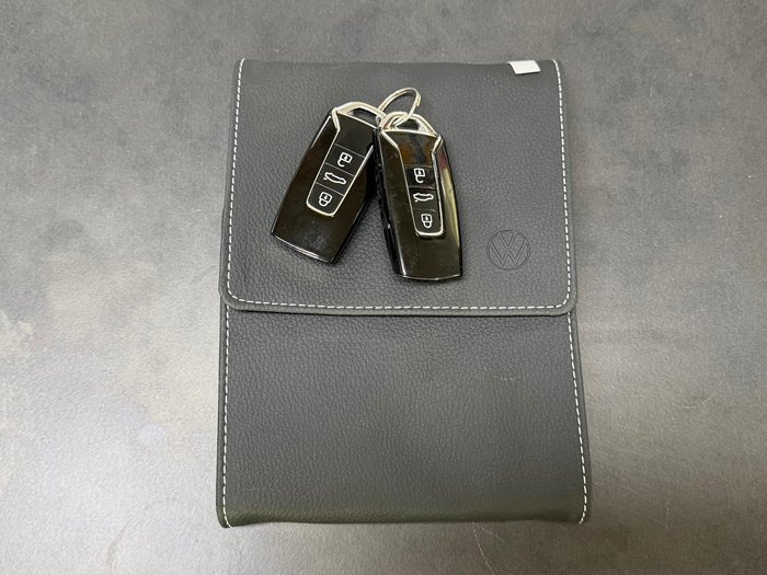 2022 Volkswagen Touareg 210TDI Elegance CR MY22 Four Wheel Drive Malbec Red