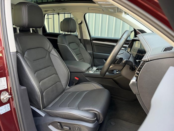 2022 Volkswagen Touareg 210TDI Elegance CR MY22 Four Wheel Drive Malbec Red