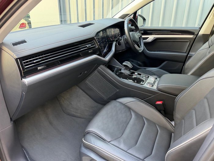 2022 Volkswagen Touareg 210TDI Elegance CR MY22 Four Wheel Drive Malbec Red