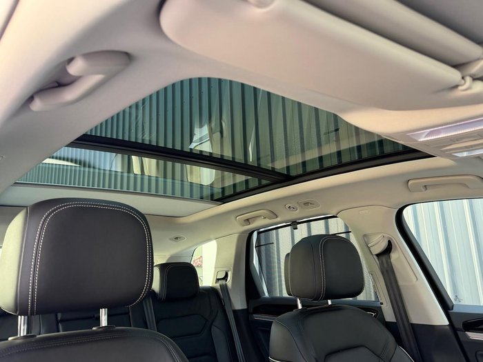 2022 Volkswagen Touareg 210TDI Elegance CR MY22 Four Wheel Drive Malbec Red