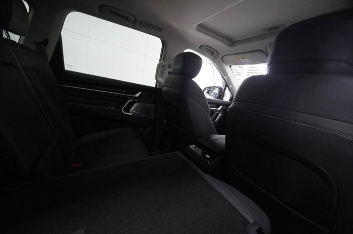 2025 LDV D90 Executive