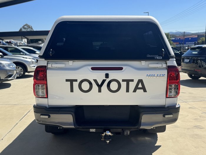 2017 Toyota Hilux SR