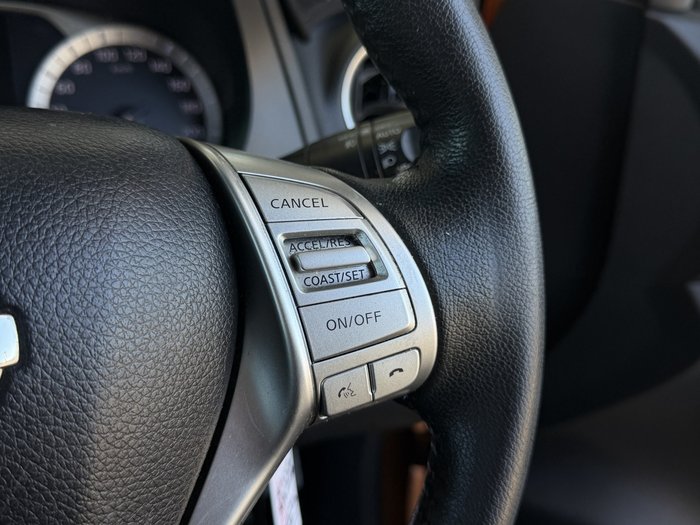2015 Nissan Navara ST (4x4)