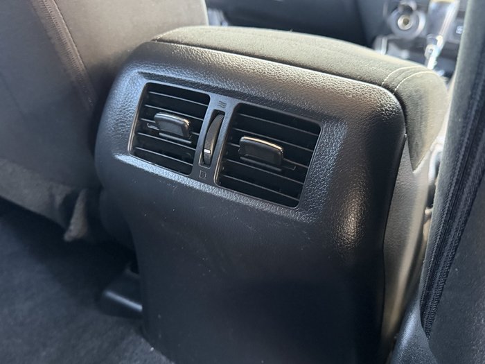 2015 Nissan Navara ST (4x4)