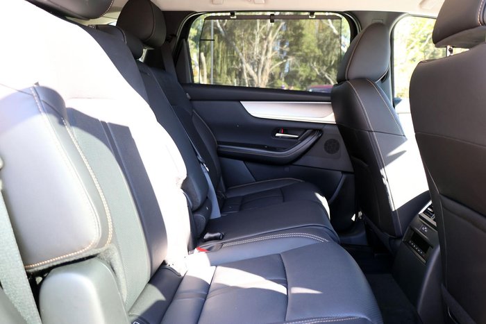 2025 Mazda CX-80 P50e Touring