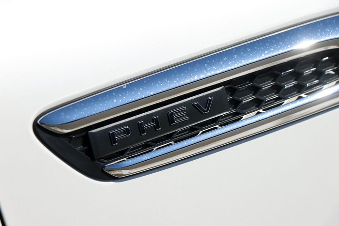 2025 Mazda CX-80 P50e Touring