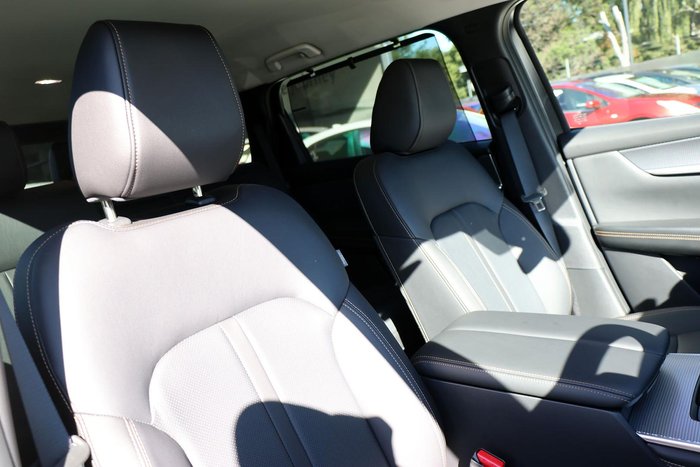 2025 Mazda CX-80 P50e Touring