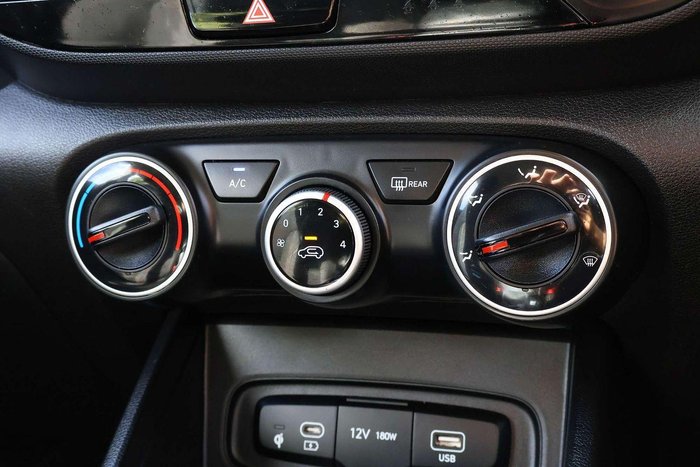 2025 Hyundai Venue Active