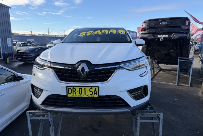 2023 RENAULT ARKANA ZEN