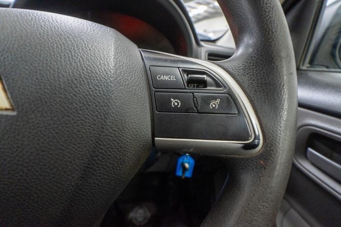 2017 Mitsubishi Triton GLX