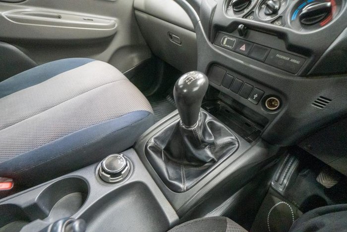 2017 Mitsubishi Triton GLX