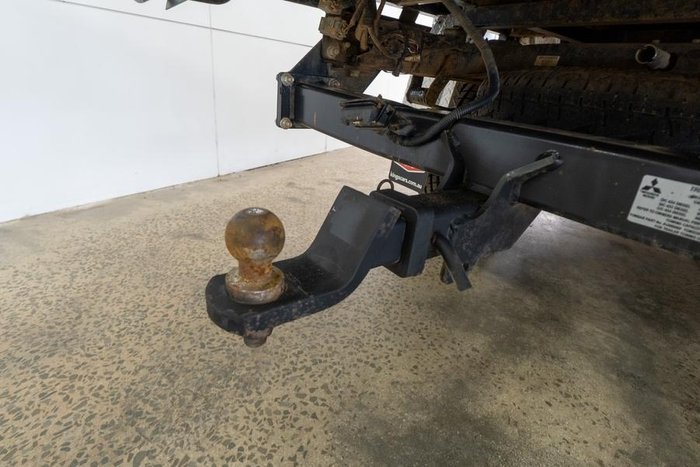 2017 Mitsubishi Triton GLX